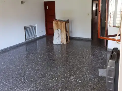 Casa en Venta en San Isidro Vias / Rolon, USD 350.000