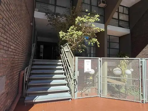 Venta depto 2 dorm centro córdoba con balcón
