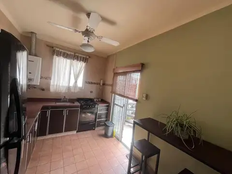 Depto Tipo Casa 3 ambientes con 1 baño