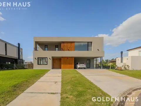 Casa en Venta al Este