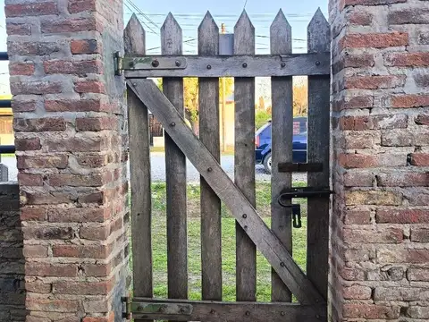 Casa 3 ambientes con 1 baño