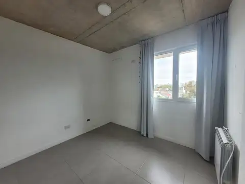 Departamento en Alquiler en Zarate, $ 1.100.000