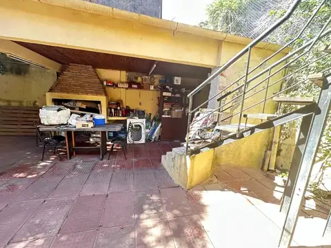 Aristóbulo Del Valle 100