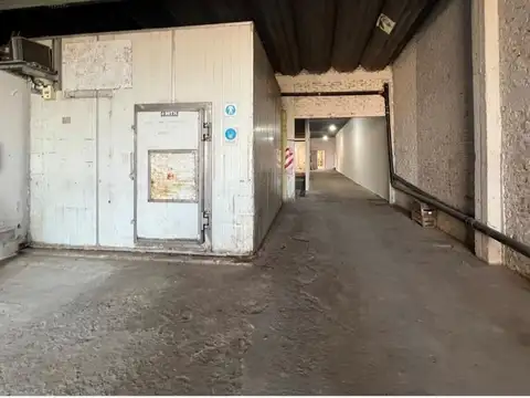 Local en Alquiler en Berazategui, $ 1.800.000