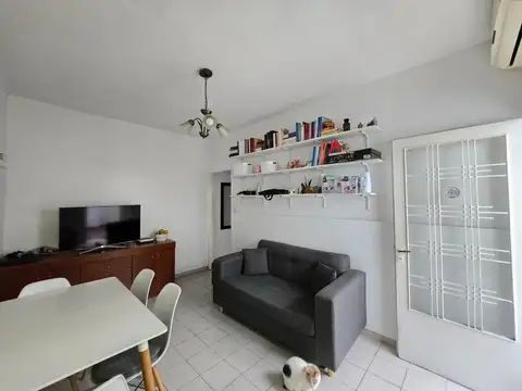 Depto Tipo Casa en Venta en Villa Sarmiento, USD 50.000