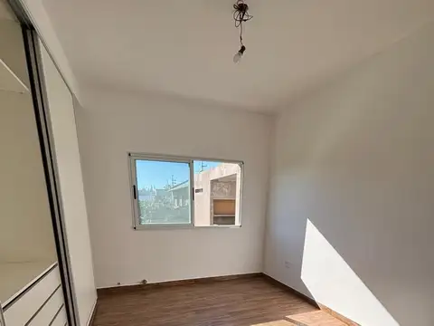 VENTA CASA A ESTRENAR 2 DORMITORIOS EN ROLDAN