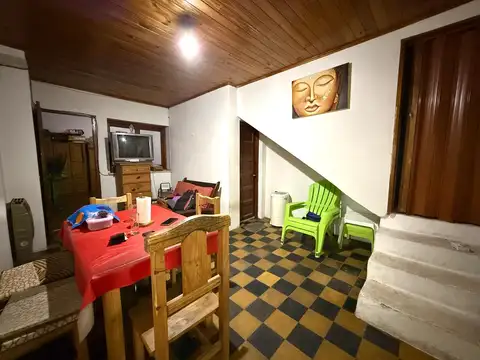 Casa 3 ambientes con 1 baño