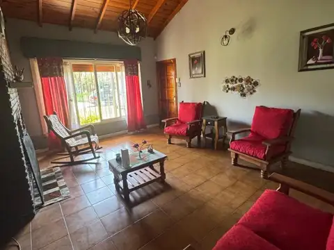 Casa en Venta con 1 cochera