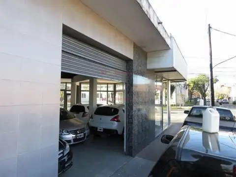 local de 120 m2 San Isidro