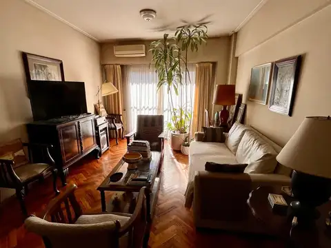Espectacular 3 Ambientes Al Frente con Balcón Terraza – Vista Abierta, Sol y Categoría