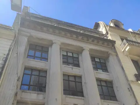 Local en Venta en Centro, USD 2.800.000