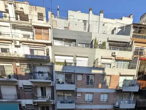 Oficina en Alquiler al Este