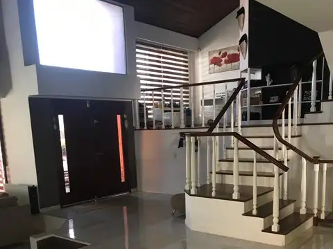 Casa en Venta en Merlo Sur, USD 360.000