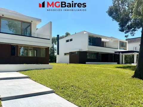 Casa en Venta de 5 dormitorios