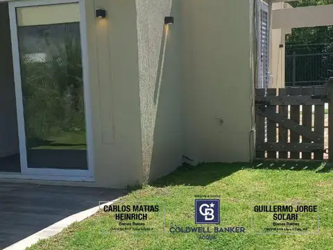 Depto Tipo Casa 4 ambientes con 3 baños