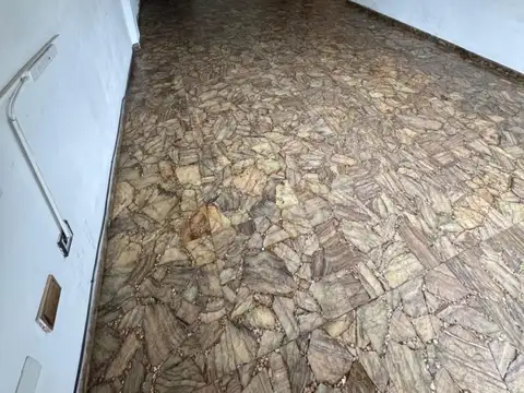 Vieytes 1500, Piso 1