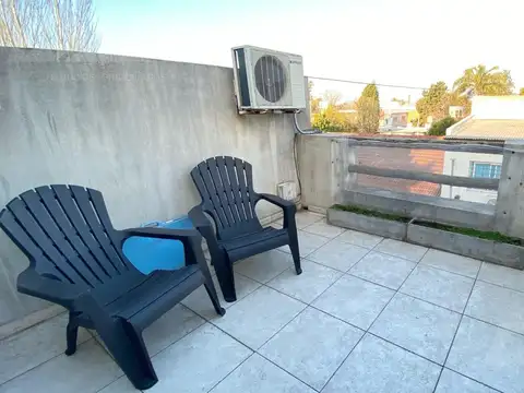 Depto Tipo Casa 4 ambientes con 1 baño
