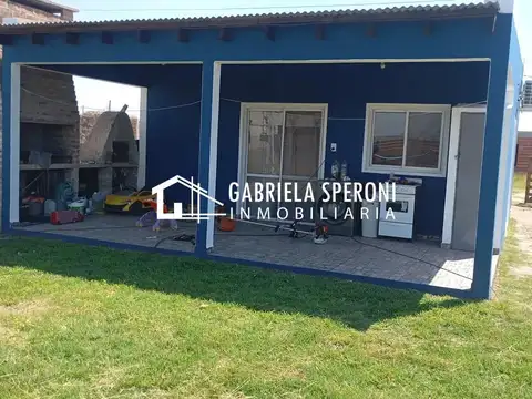 Casa en Alquiler con 1 cochera