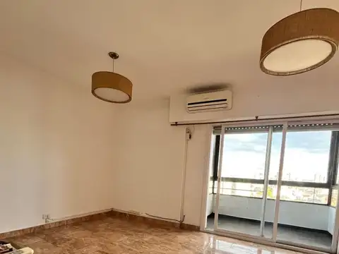 Av. Independencia 3900, Piso 8