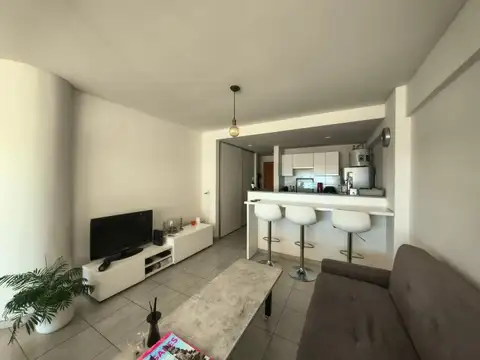 Departamento en Alquiler en Centro, $ 630.000