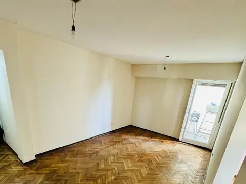 Dpto 3amb c/espacio guarda coche (Villa Devoto)