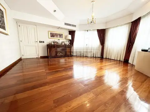 Departamento en Venta de 6 ambientes