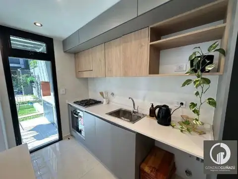 Casa de 4 dormitorios en venta de pozo en el corazón de  Fisherton