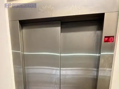 Alquiler Oficina consultorio Departamento en Floresta Bajas Expensas