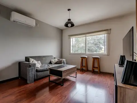 Depto Tipo Casa en Venta en Villa Real, USD 199.000