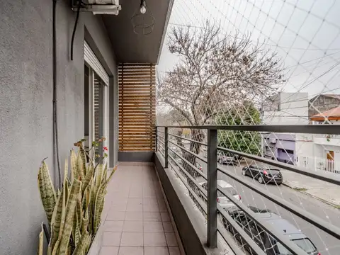 Depto Tipo Casa en Venta de 4 ambientes