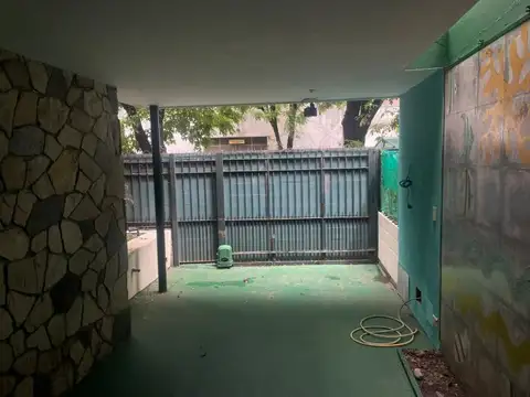 Depto Tipo Casa 5 ambientes con 2 baños