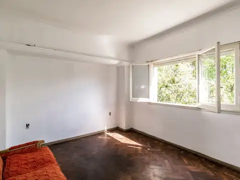Depto Tipo Casa en Venta de 4 dormitorios