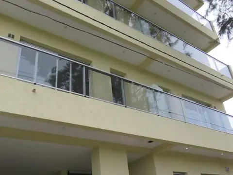 Depto Tipo Casa en Venta de 2 ambientes