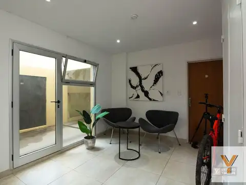 Depto Tipo Casa 2 ambientes con 1 baño