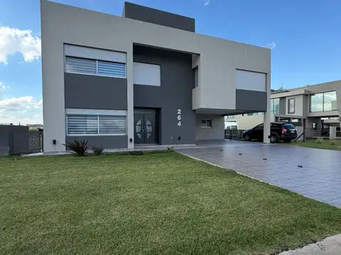 Casa en Venta en Hudson, USD 425.000