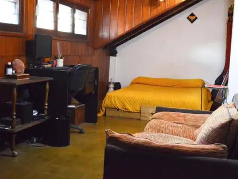 Casa en Venta en Castelar, USD 215.000