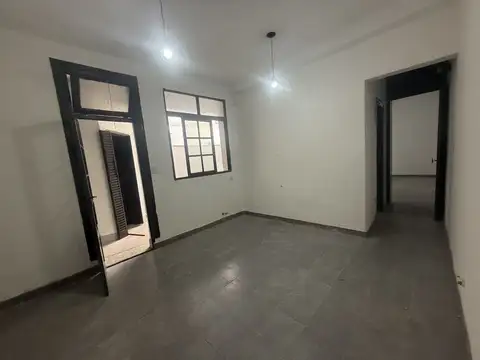 Depto Tipo Casa 3 ambientes con 1 baño