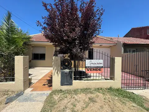 Casa con departamentos en venta en Necochea
