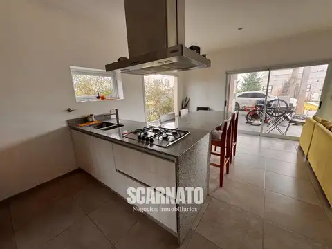 Casa en Alquiler Temporal en Countries y Barrios Cerrados en Esteban Echeverria, USD 10.000