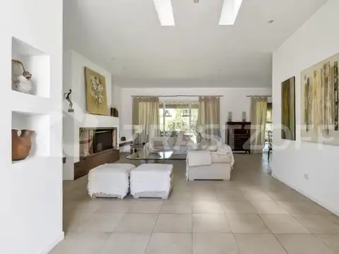 Casa en venta en Santa Bárbara, toda en planta baja
