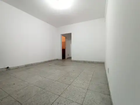 Quintana 3500, Piso 1