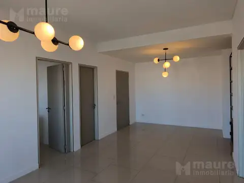 Oficina 2 ambientes con 1 baño
