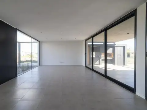 Casa en Venta 1 año