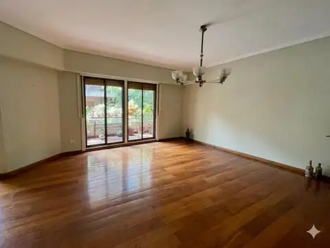 Departamento en Venta de 4 dormitorios