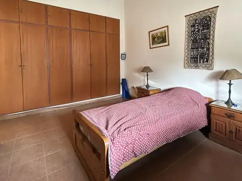 Depto Tipo Casa en Venta 40 años