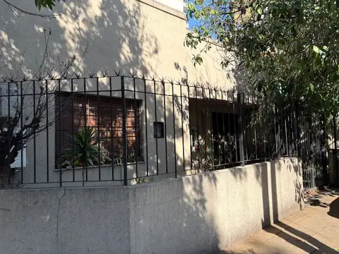 Casa en Venta en General San Martin, USD 188.000