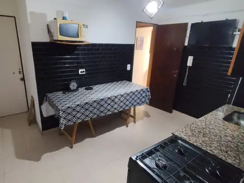 Departamento de 3 ambiente en VENTA con dependecia