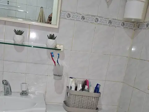 Aristóbulo del Valle 1400