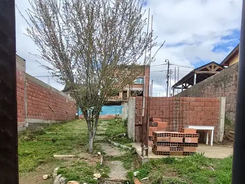 Casa 3 ambientes con 1 baño