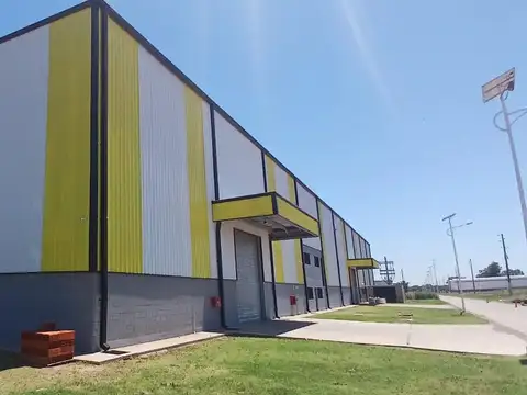 GALPON EN ALQUILER  EN PARQUE INDUSTRIAL 1000 M2
